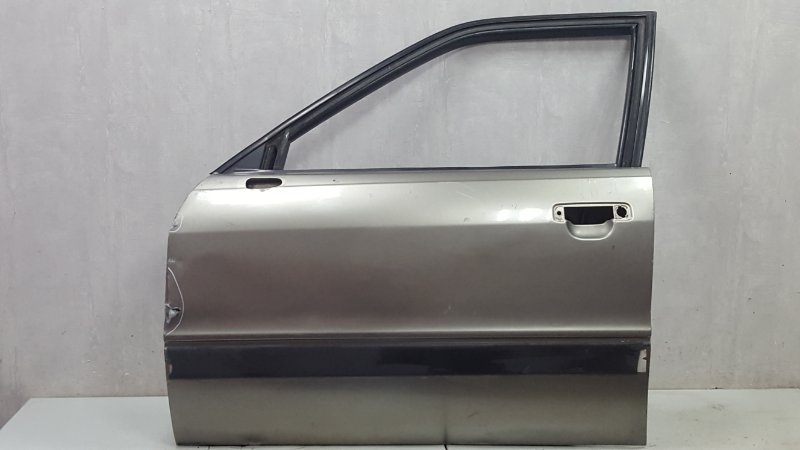 Дверь передняя левая Audi 80 1990 B3 893 89Q 8A2 RN 1.6л Б/У