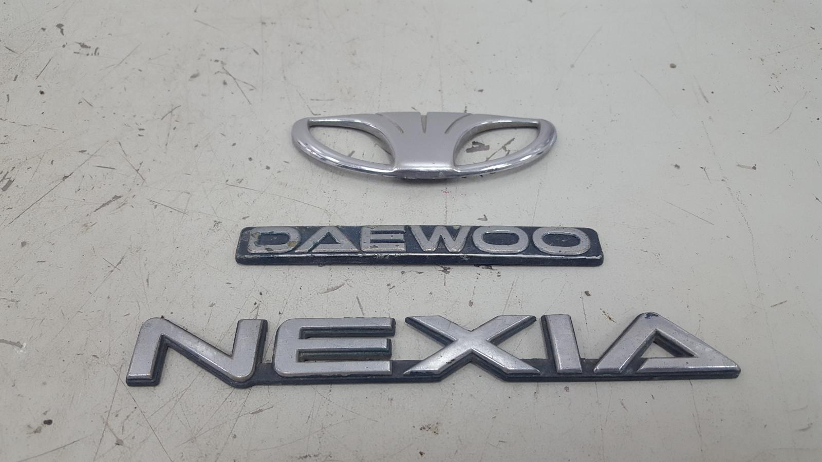 Эмблема Daewoo Nexia 2006 N100 A15MF 1.5л 16v Б/У