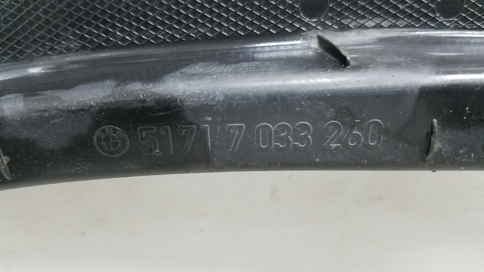 Накладка крышки багажника правая BMW 745i E65 E66 E67 N62B44A 4.4л