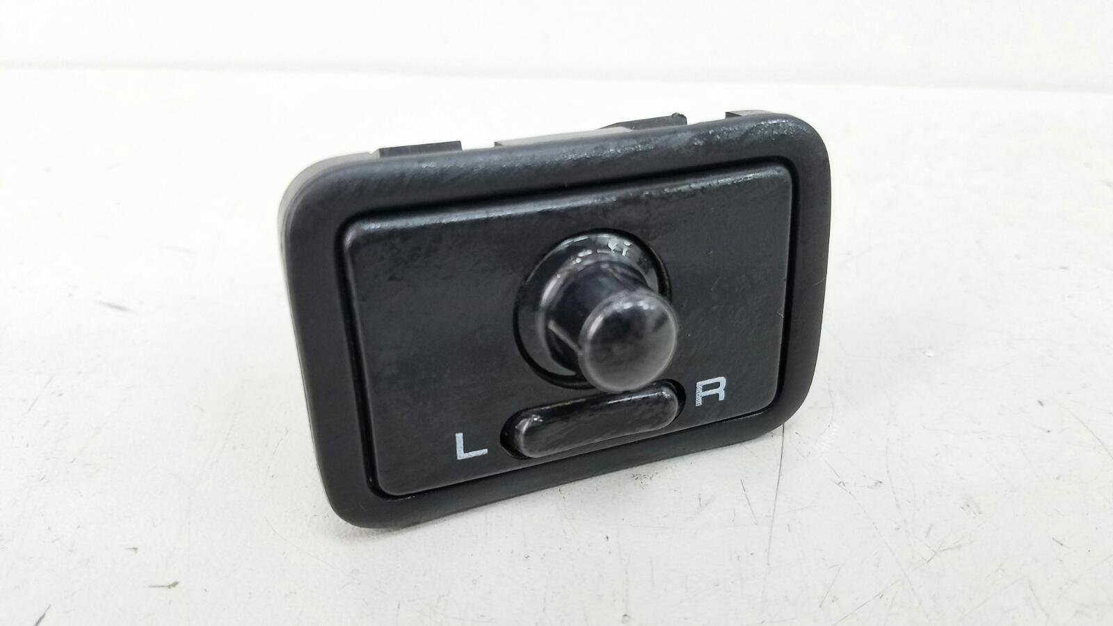Переключатель джойстик пульт кнопка регулировки зеркал Nissan Maxima 1997 A32 VQ20DE 2.0л Б/У