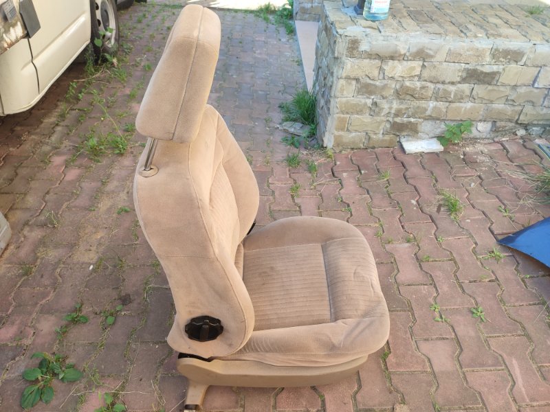 Салон 100 C4 1991-1994