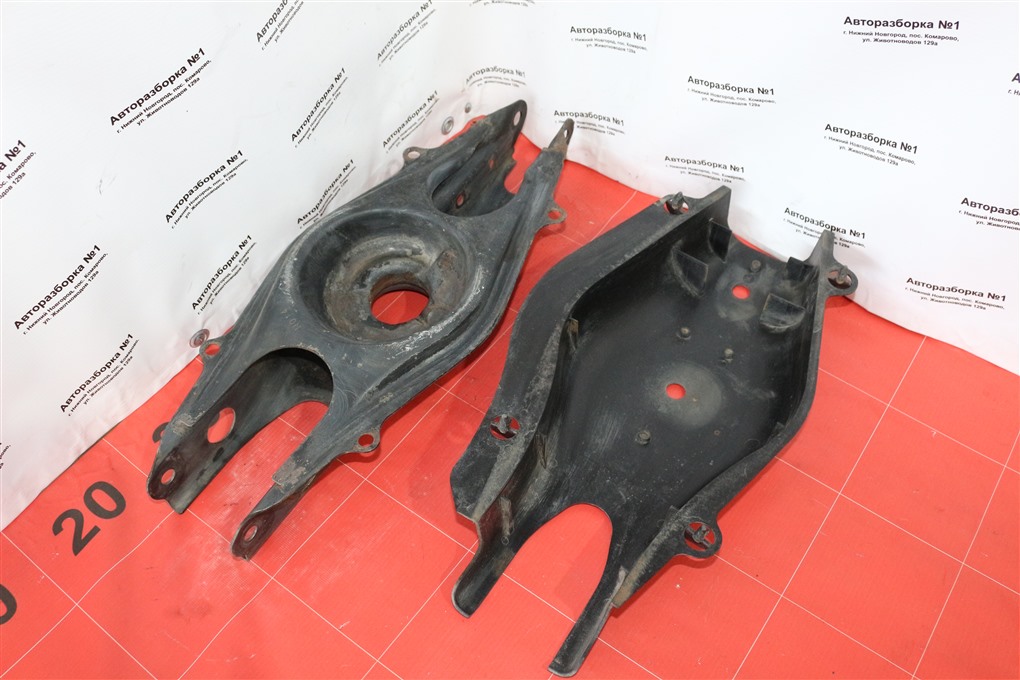 Рычаг подвески задний правый C-class 2009 w204 271.950 m271