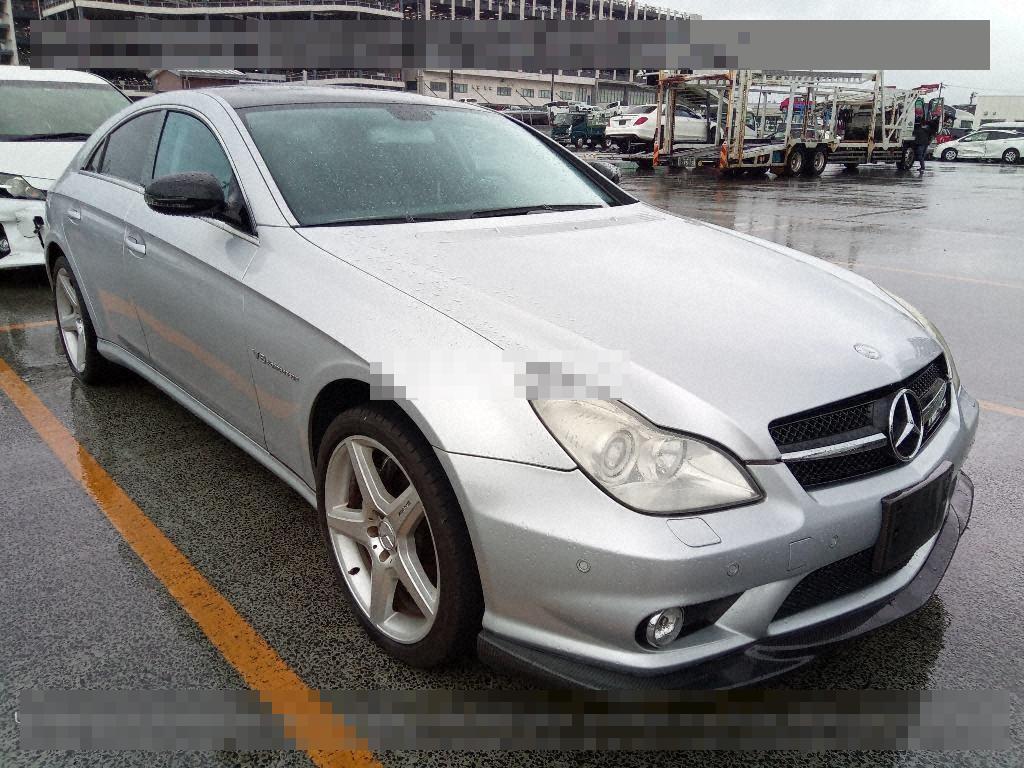 Автомобиль в разбор Mercedes-Benz CLS 2005 W219 M113.990 2710-408 В Москва