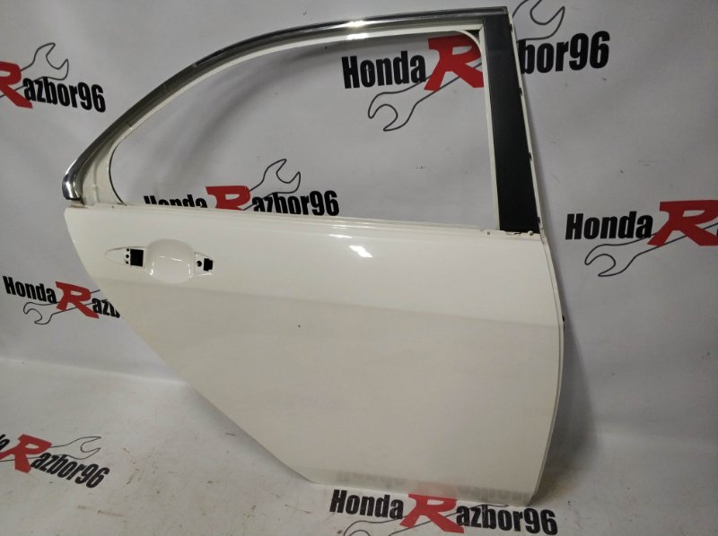 Дверь задняя правая Honda Accord 7 cl9 k24a