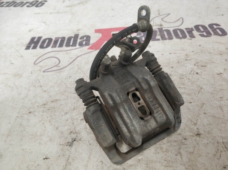 Суппорт honda cr v. Задний суппорт хонда срв 3. хонда срв 3 передний суппорт. задний тормозной суппорт хонда срв 3. артикул задний левый суппорт хонда срв 3 поколения.