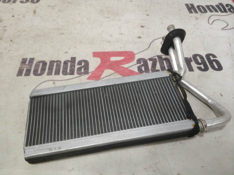 Радиатор печки Honda CR-V 2006 2 RD7 K24A 79110-S9A-003 контрактная