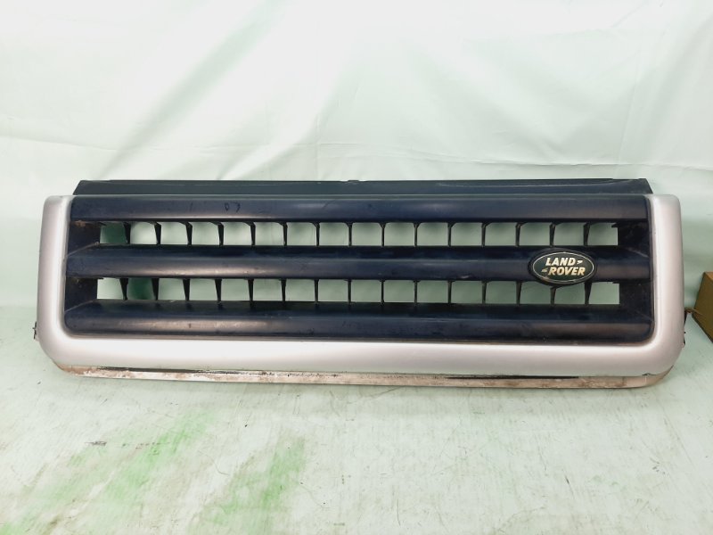 Решетка радиатора Land Rover Discovery 1998-2004 L318 5646498gf Б/У