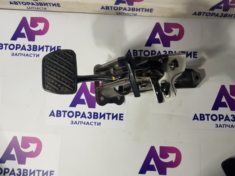 Педаль тормоза INFINITI G25 2007 V36 VQ25DE 46501JK000 контрактная