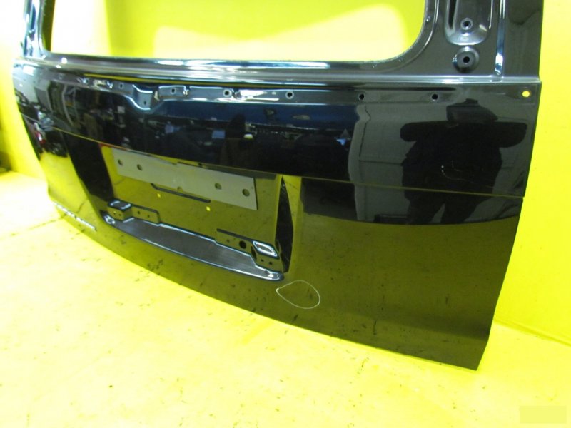 Крышка багажника Escalade 4 2014-