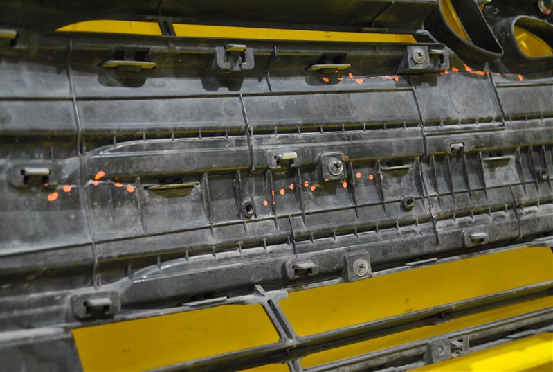 Решетка радиатора передняя Elantra 2015- 6 AD Седан