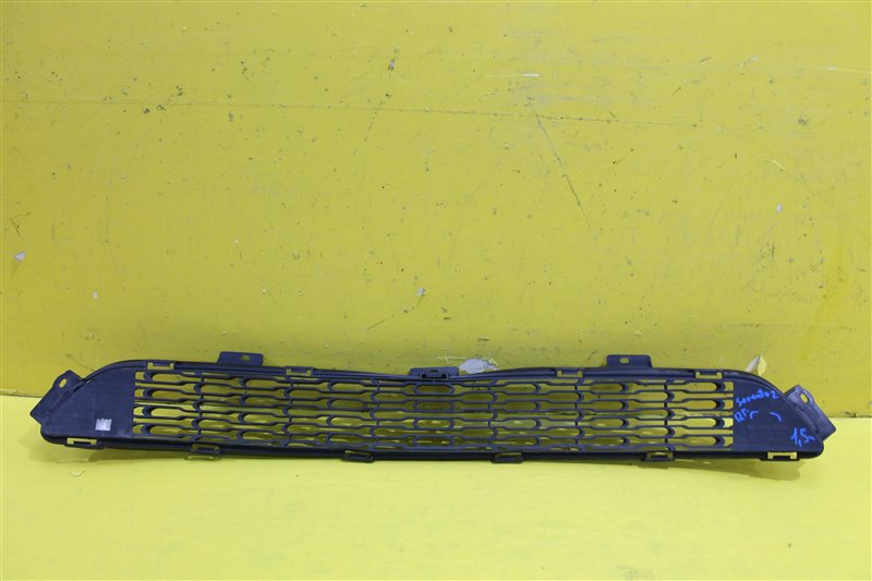Решетка в бампер передняя Sorento 2012-2015 2