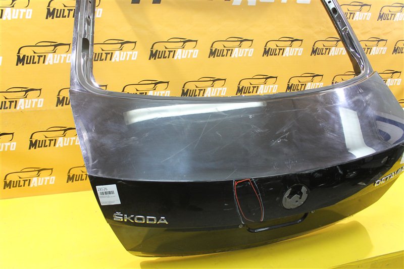 Крышка багажника задняя Skoda Octavia A7 Лифтбек