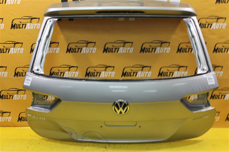 Крышка багажника задняя Volkswagen Tiguan 2016-2020 2 5NA827025 Б/У