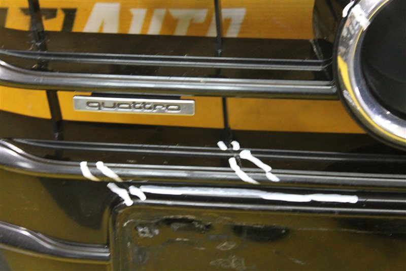 Решетка радиатора передняя A6 2011-2014 C7 Седан