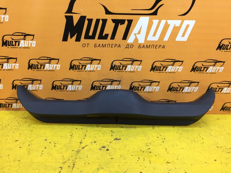 Обшивка крышки багажника Mercedes Vito 2014-2018 W447 a4477400851 Б/У