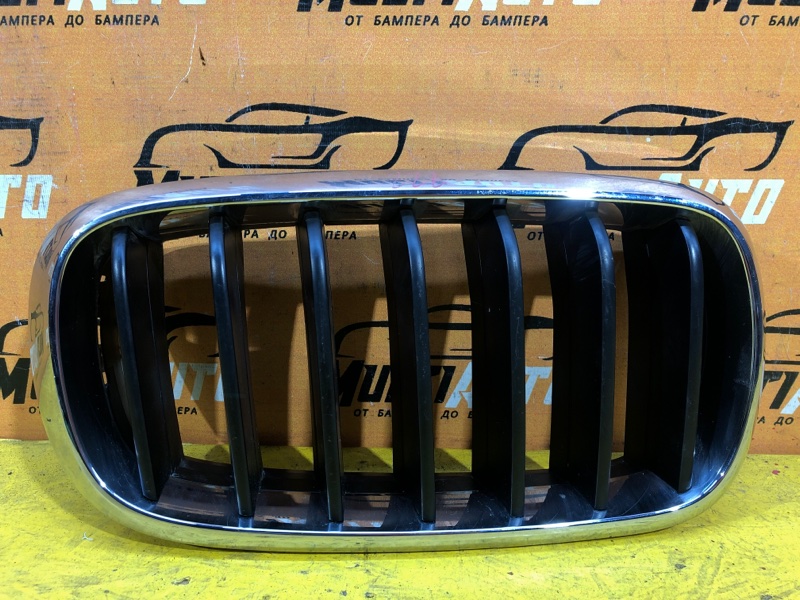 Решетка радиатора передняя правая BMW X5 2013-2019 F15 7316076 Б/У