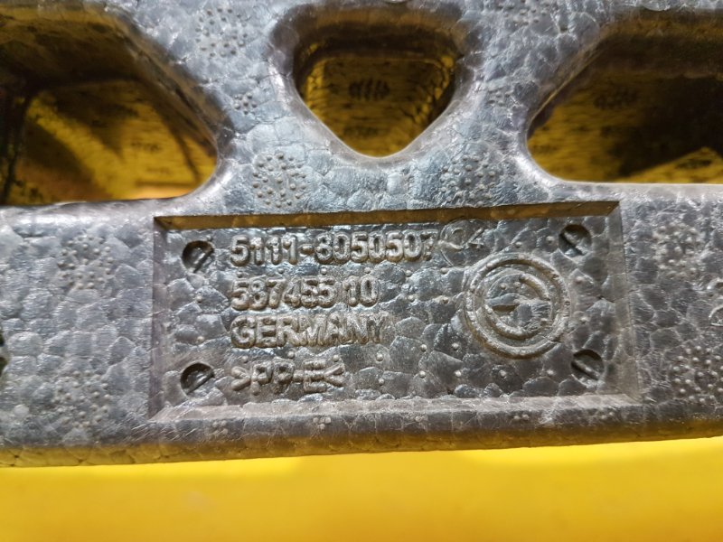 Абсорбер бампера передний 6 Series 2010-2018 F06