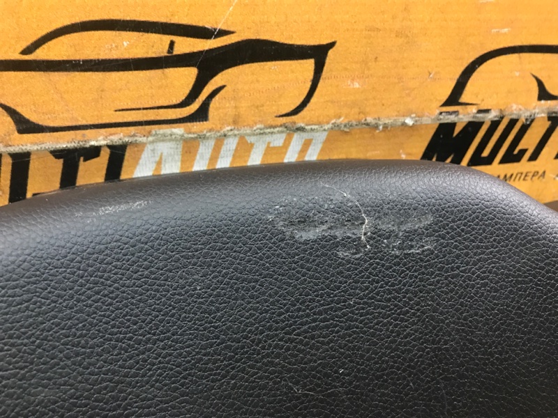 Обшивка крышки багажника Santa Fe 2012-2018 3