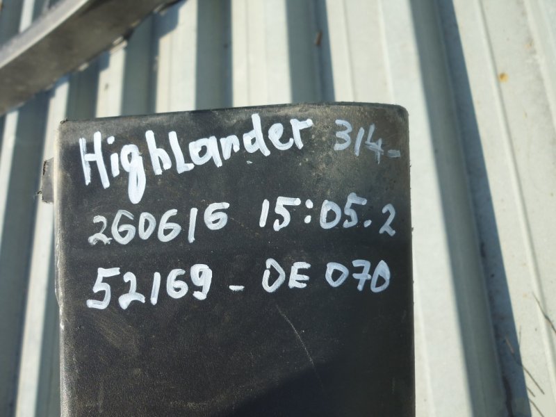 Бампер задний Highlander 2013- 3 50