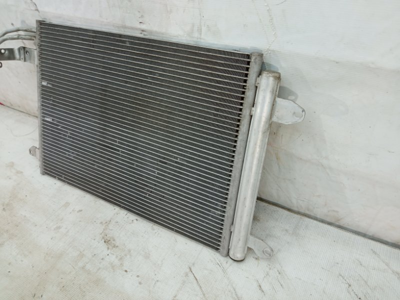 Радиатор кондиционера CADDY 2015- 4