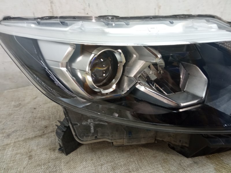 Фара LED передняя правая QASHQAI 2013-2019 2 J11