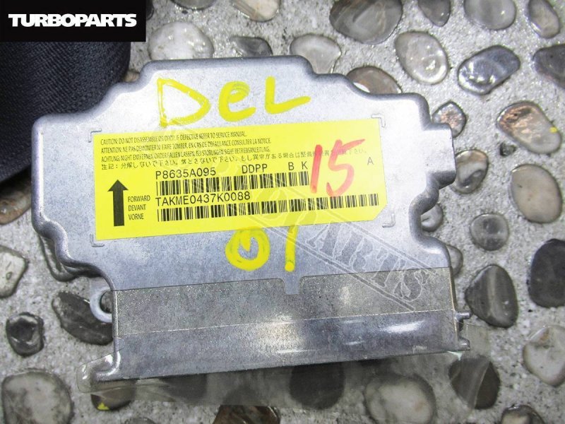 Ремень безопасности Delica D:5 CV1W 4B11
