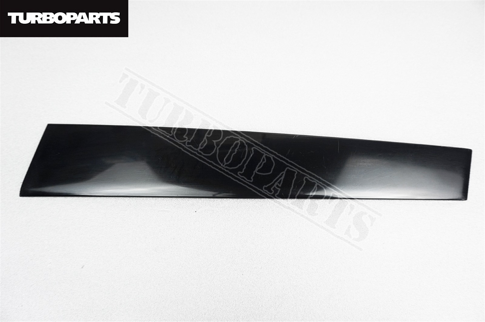 Накладка на стойку кузова передняя правая TOYOTA Mark 2 JZX110 1JZGTE 75708-22070 контрактная