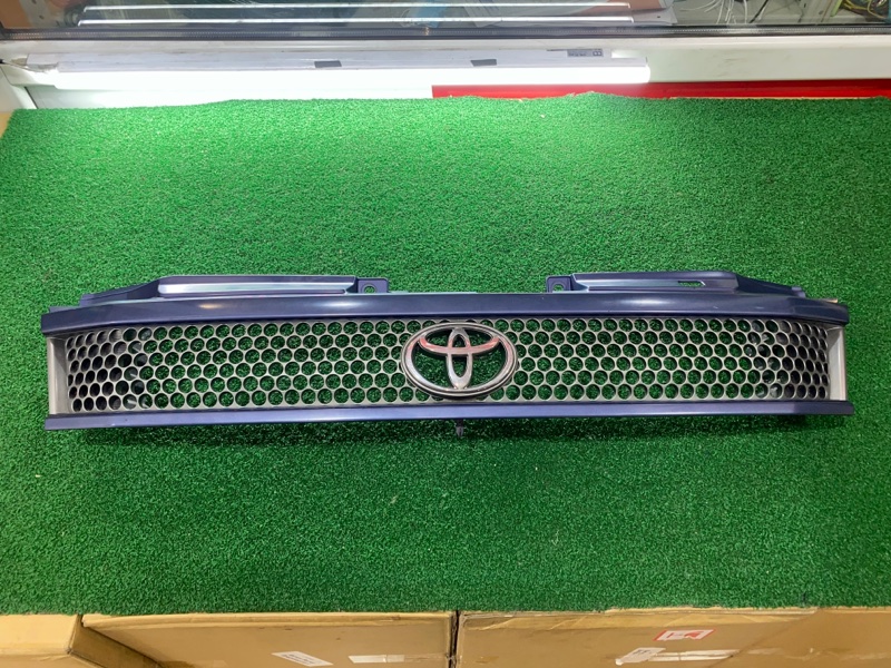 Решетка TOYOTA NOAH 1997 CR50 3C-T 53111-28200 контрактная