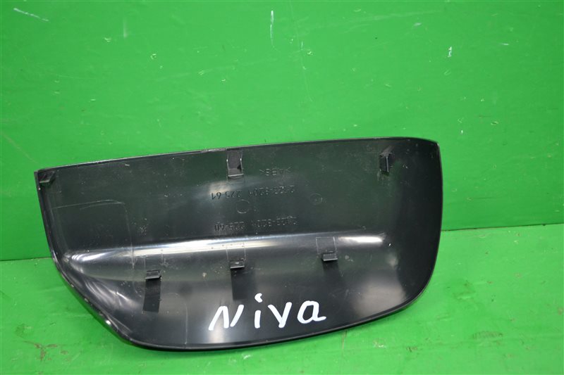 Корпус зеркала левый NIVA 2002-2009