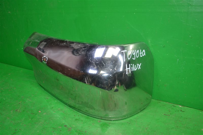 Накладка бампера задняя левая HILUX 2015 8
