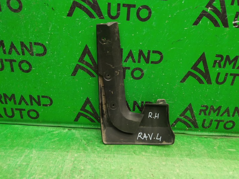 Брызговик задний правый RAV4 2015-2019 CA40 рестайлинг