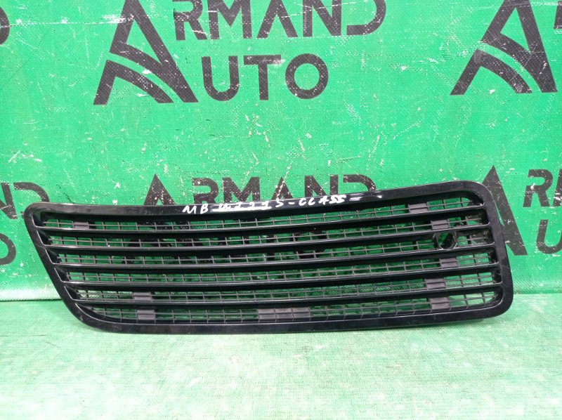 Решетка капота правая MERCEDES S-Class 2005 - 2013 W221 A2218800205 Б/У