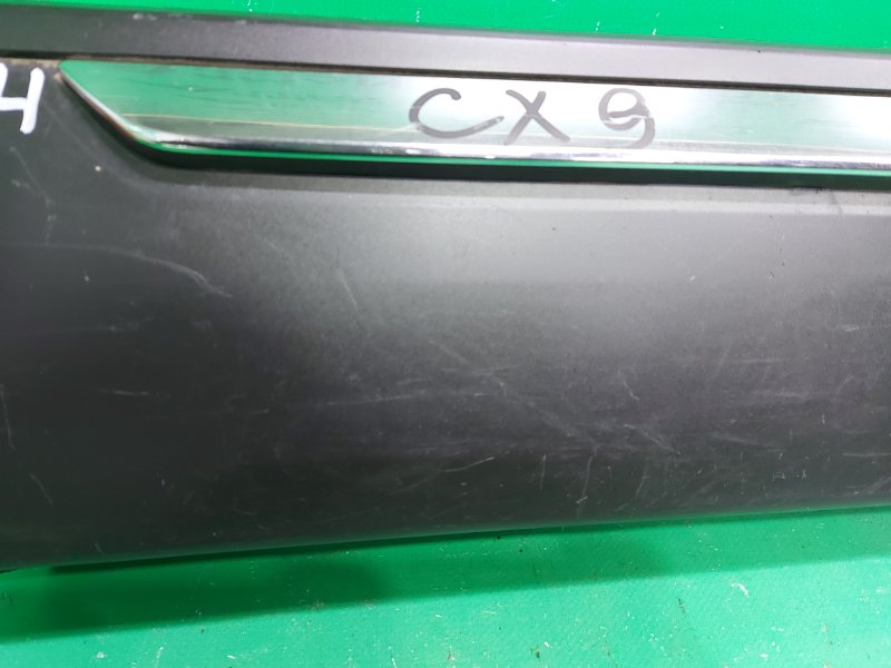 Накладка двери задняя правая CX 9 2016 2