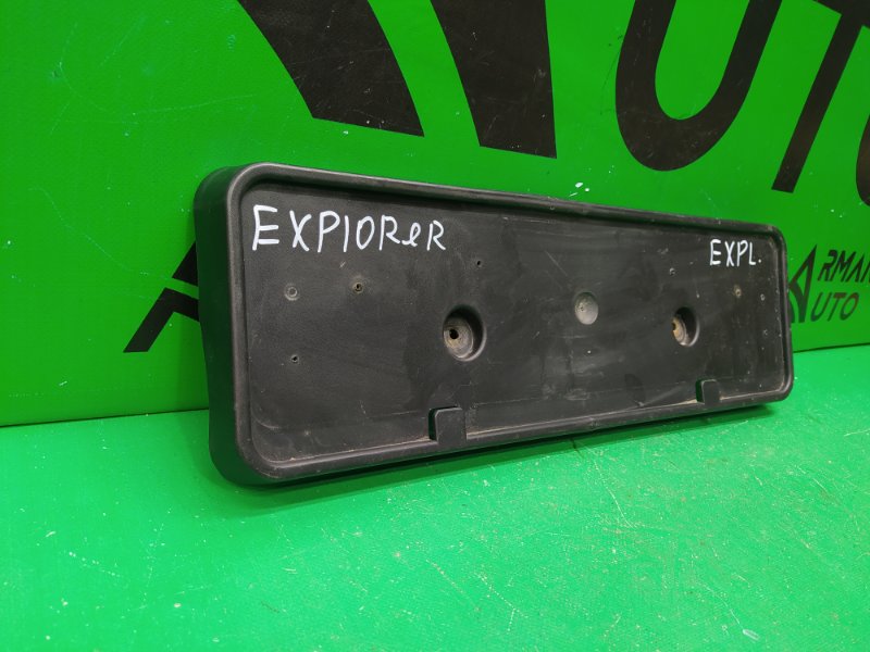 Площадка номерного знака EXPLORER 2010 5