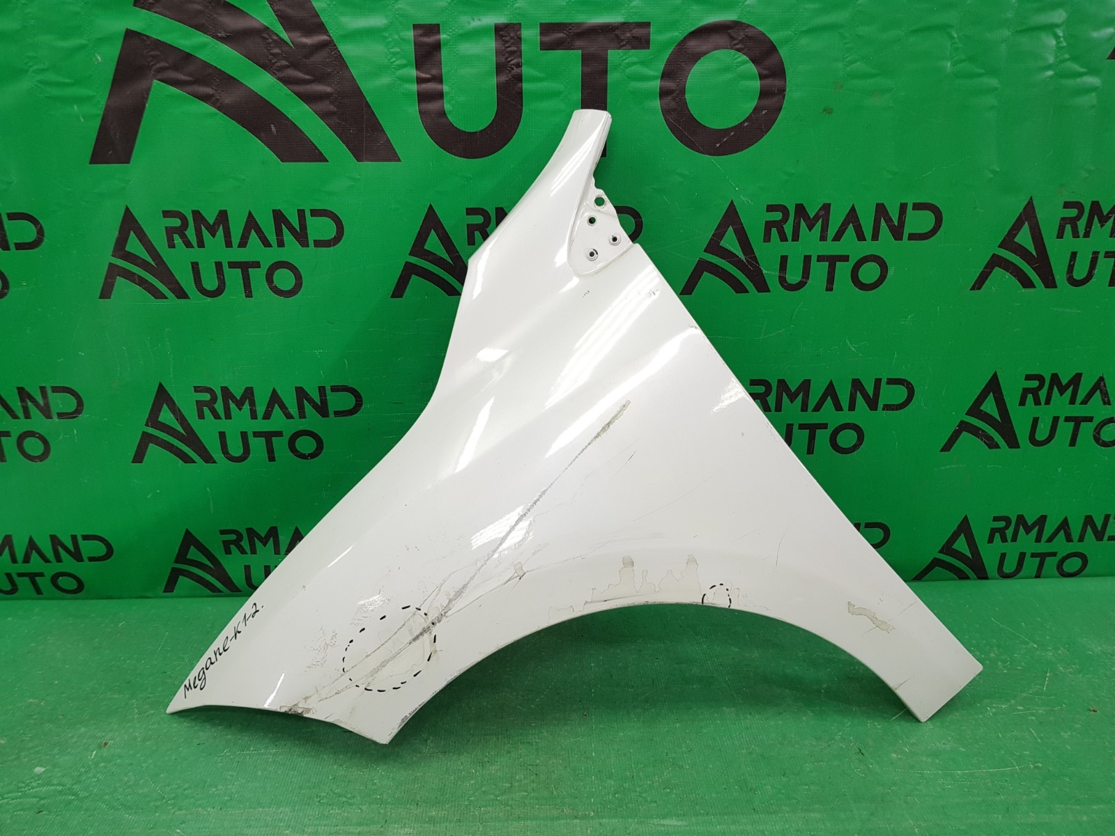 Крыло переднее левое RENAULT MEGANE 2008-2016 3 631017297R Б/У