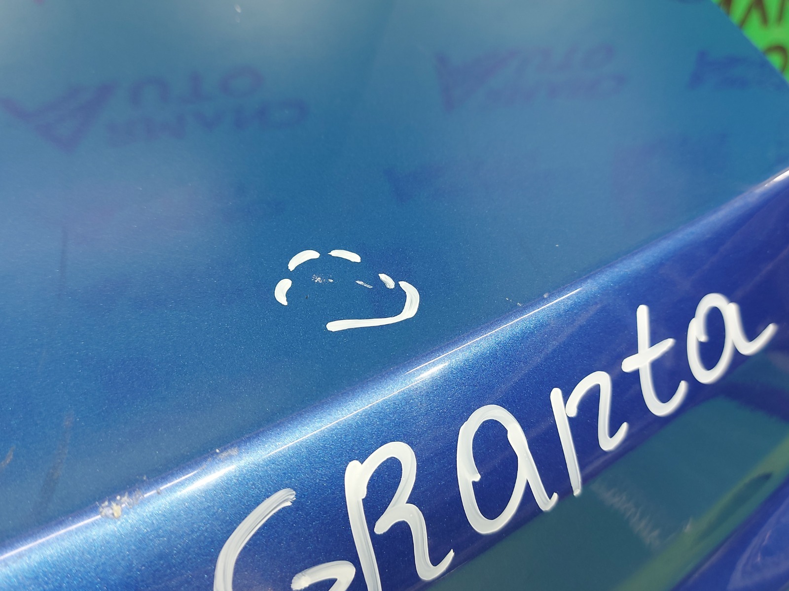 Крышка багажника GRANTA 2018 1
