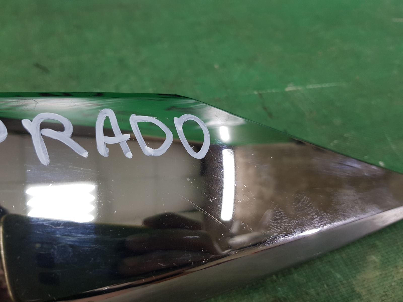 Накладка решетки радиатора левая LAND CRUISER PRADO 2017 150 рестайлинг 2