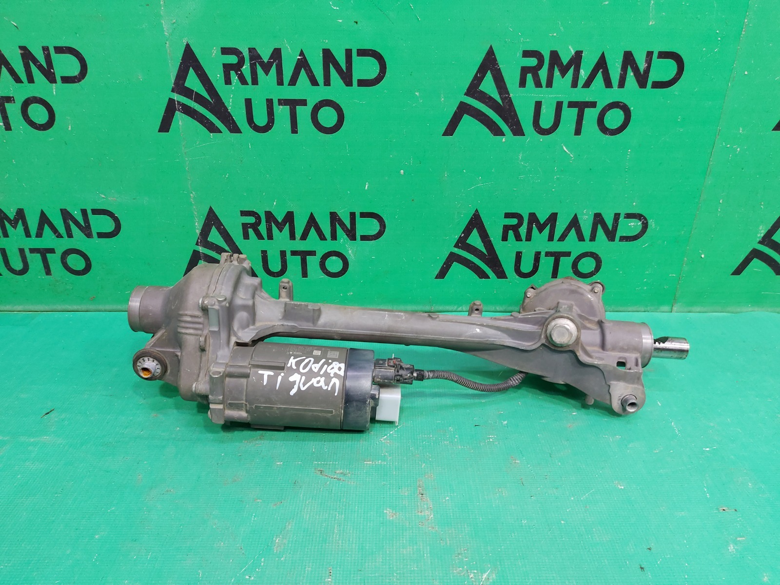 5qb423056e. 5n1423062r. 5qb423062dx. Рулевая рейка шкода кодиак. 5qb423062dx.