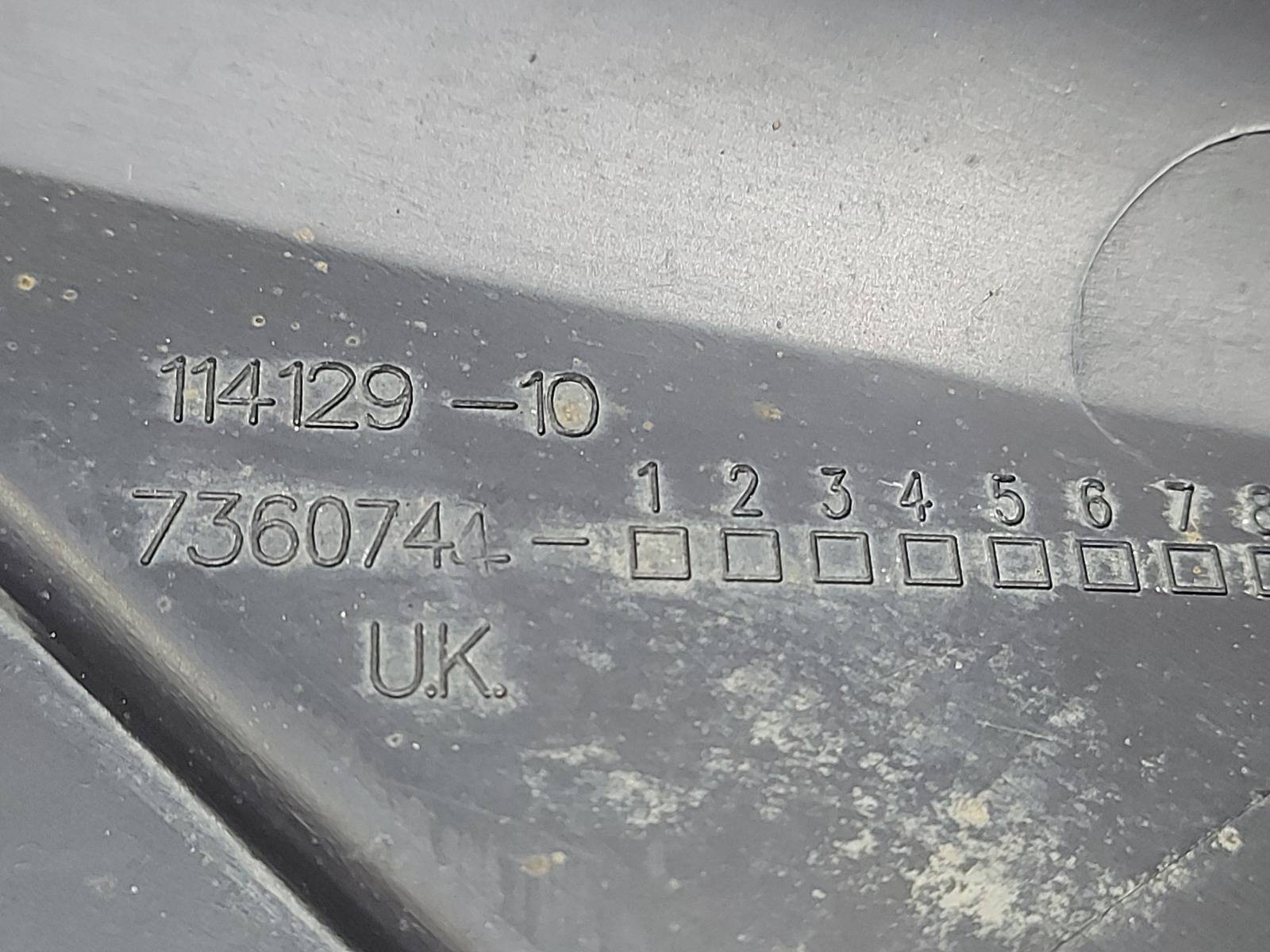 Накладка бампера передняя правая Hatch 2013-2018 F55 F56