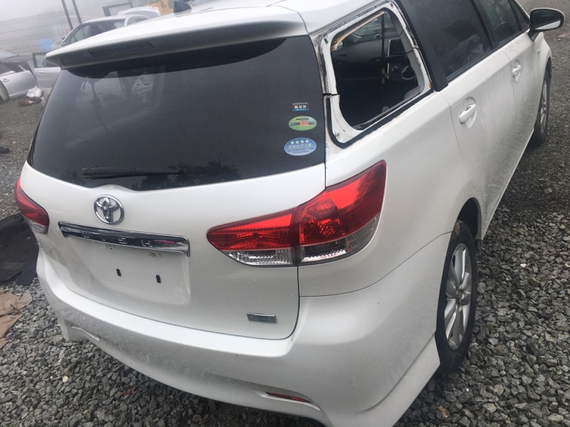 Rear cut TOYOTA WISH 2011 ZGE20 2ZR-FE контрактная