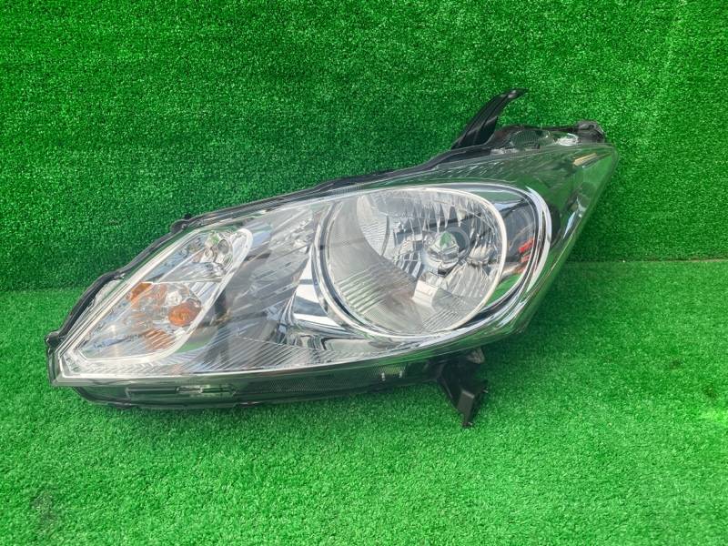 Фара передняя левая HONDA FREED GB3 L15A 10062054 контрактная