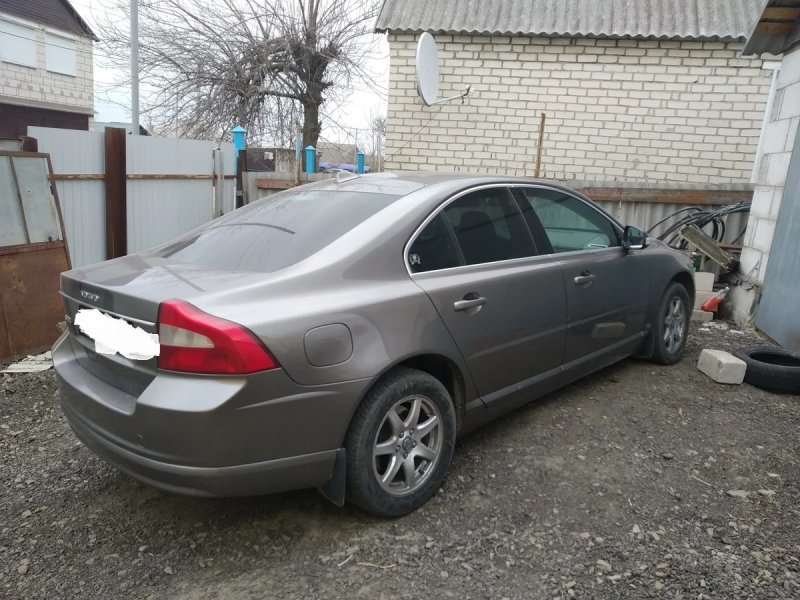 Бачок расширительный S80 2007 D5244T5