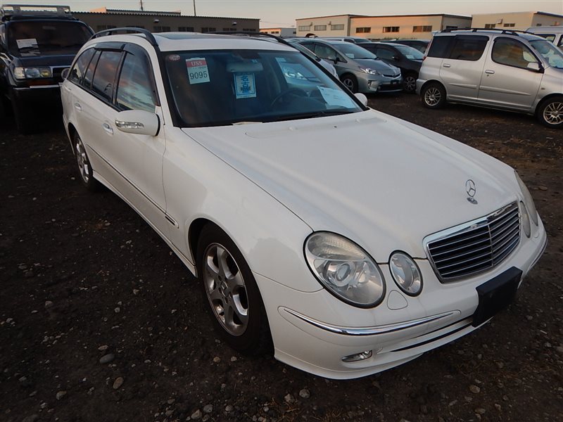 Подкрылок задний левый E-CLASS 2004 S211 112.954 3.2L