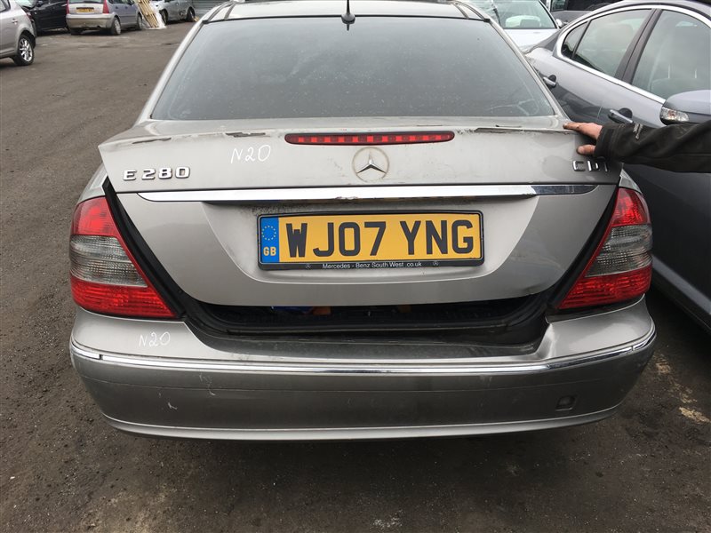 Крышка багажника MERCEDES E-CLASS W211 646.821 2.2 CDI