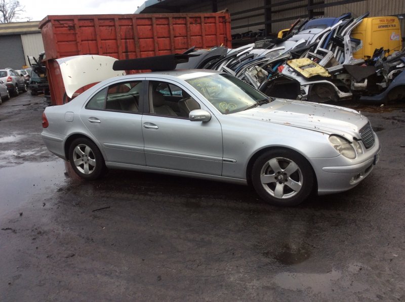 Дверь задняя правая E-CLASS 2004 W211 646.961 2.2 CDI