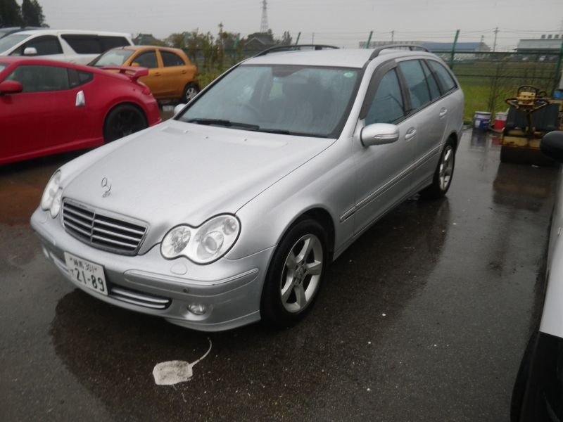 Накладка стекла задняя левая C 2007 S203 271.946 1.8L