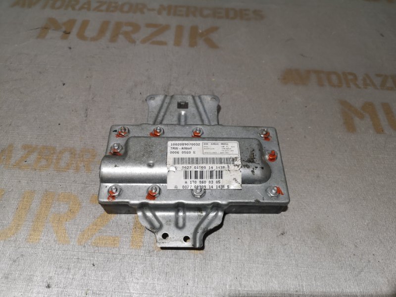 Airbag двери левый MERCEDES CLK 2001 W208 112.940 3.2L a1708600305 контрактная