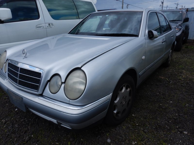 Фара левая E-CLASS 1995 W210 104.995 3.2L