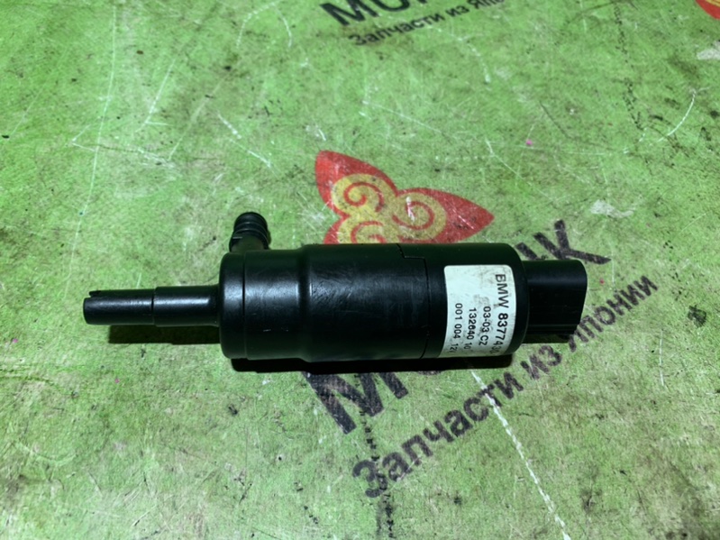 Запчасть моторчик омывателя BMW X5 2003 E53 M57D30 67128377430 контрактная Моторчик омывателя BMW X5 2003 E53 M57D30 67128377430 контрактная