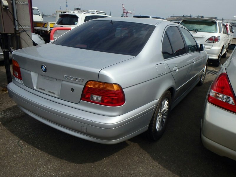 Горловина топливного бака 5-SERIES E39 M54